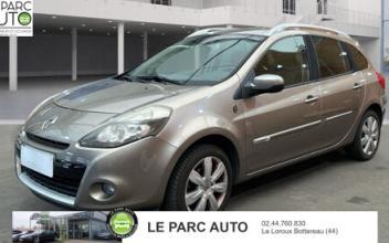Renault clio Le-Loroux-Bottereau