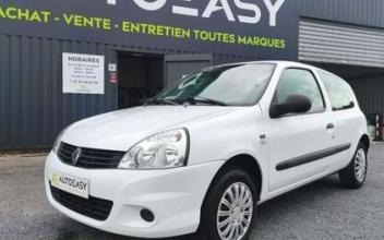 Renault clio Vivier-au-Court
