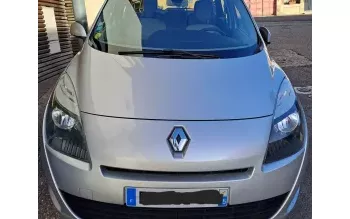 Renault Grand Scenic Pagny-sur-Meuse