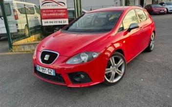 Seat leon Pierrelaye