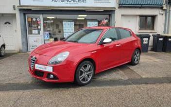 Alfa-romeo giulietta Saint-Barthélemy-d'Anjou