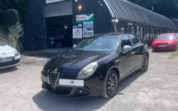 Alfa-romeo Giulietta Sathonay-Camp