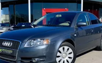 Audi A4 Saint-Amand-les-Eaux