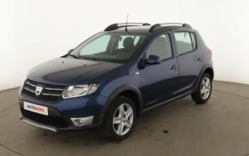 Dacia sandero Issy-les-Moulineaux