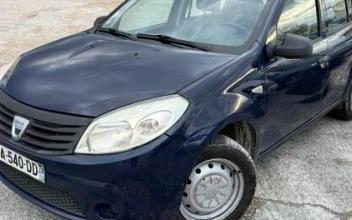 Dacia sandero Ambronay