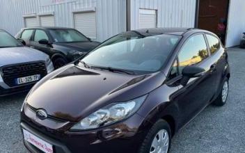 Ford fiesta Saint-Denis-en-Val