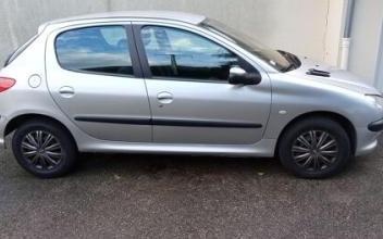 Peugeot 206 Saint-Bonnet-de-Mure