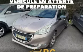 Peugeot 208 Saintes