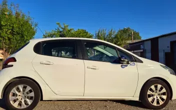 Peugeot 208 Garidech
