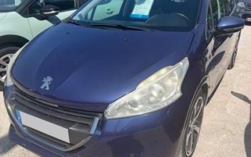 Peugeot 208 Avignon