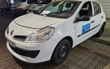 Renault clio Saint-Denis
