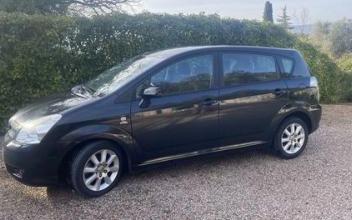 Toyota corolla verso Le-Luc