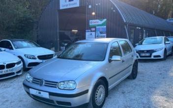 Volkswagen Golf Sathonay-Camp