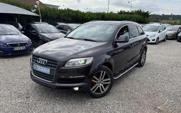 Audi Q7 Balan