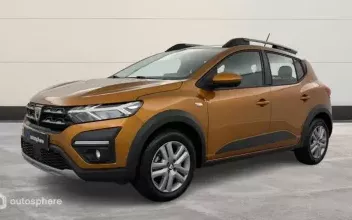 Dacia Sandero Magenta