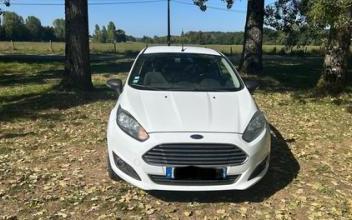 Ford fiesta Voillans