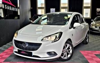 Opel corsa Saint-Laurent-du-Var