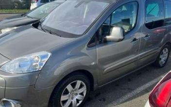 Peugeot partner tepee Lavardac