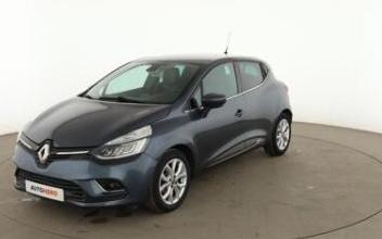 Renault clio Issy-les-Moulineaux