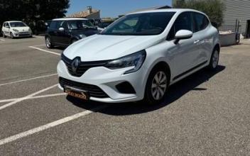 Renault clio v Sainte-Cécile-les-Vignes