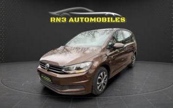 Volkswagen touran Pantin
