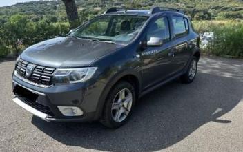Dacia sandero Sainte-Maxime