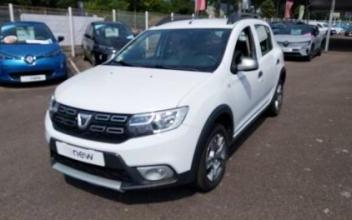 Dacia sandero Ploërmel