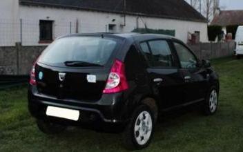 Dacia sandero Epieds-en-Beauce
