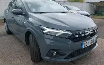 Dacia Sandero Plérin