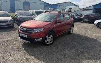 Dacia sandero Les-Sorinières