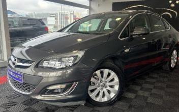 Opel Astra Creuzier-le-Vieux