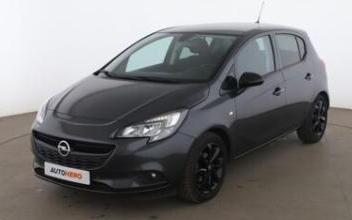Opel corsa Issy-les-Moulineaux