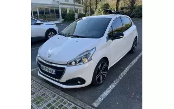 Peugeot 208 Pantin