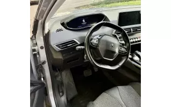 Peugeot 5008 Goussainville
