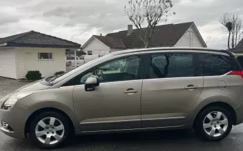 Peugeot 5008 Versailles