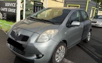 Toyota Yaris Harnes