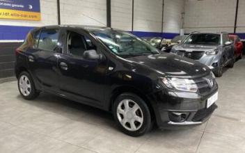 Dacia sandero La-Courneuve