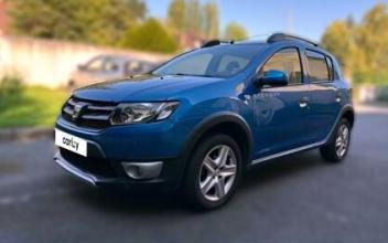 Dacia sandero La-Ferté-Alais