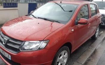 Dacia sandero Choisy-le-Roi