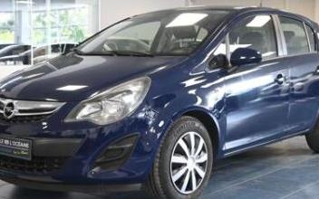 Opel corsa Saint-Saturnin