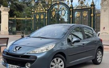 Peugeot 207 Le-Beausset