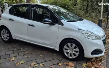 Peugeot 208 Romainville
