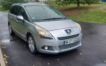 Peugeot 5008 Le-Quesnoy