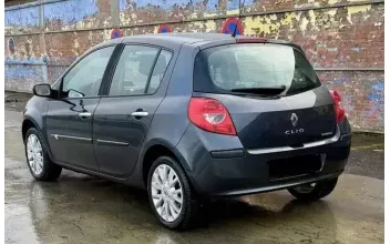 Renault Clio Melun