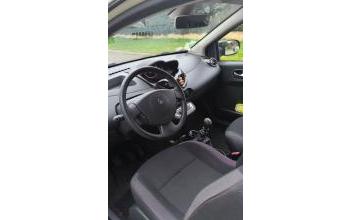 Renault twingo ii La-Salvetat-Saint-Gilles