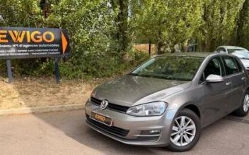 Volkswagen golf Saint-Jean-du-Cardonnay