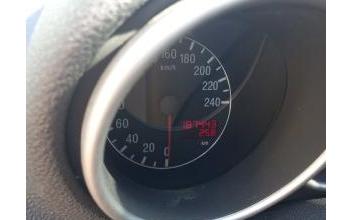 Alfa-romeo 147 Pauillac