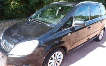 Opel zafira Roanne