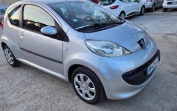 Peugeot 107 Les-Pennes-Mirabeau