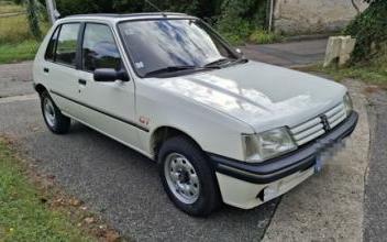 Peugeot 205 Drocourt